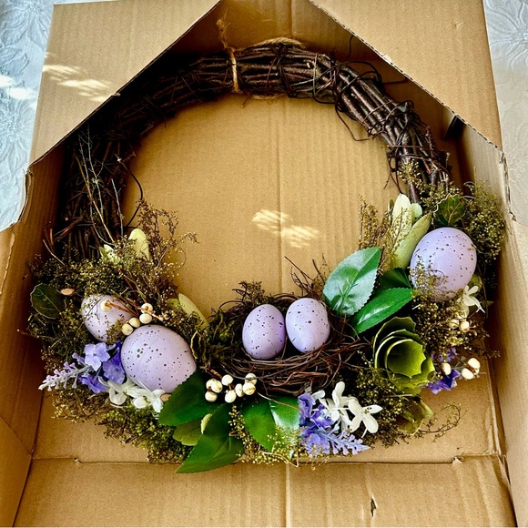 ๐ Easter Egg Grapevine Wreath ๐ - Picture 3 of 5